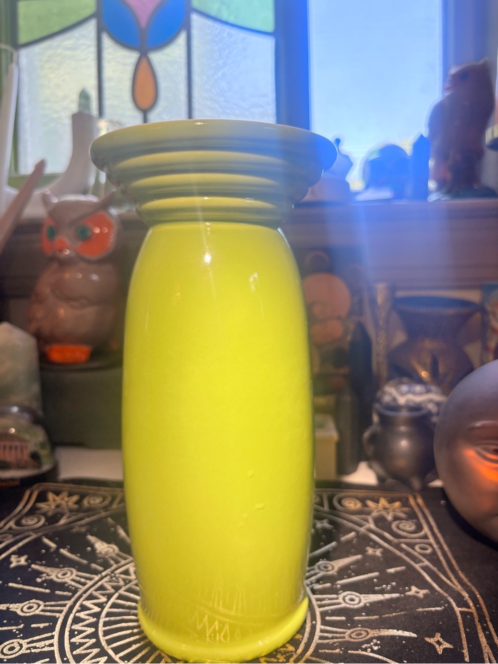 MILLENNIUM III FIESTA WARE CHARTREUSE VASE: YEAR OF 2000!!! - Picture 7 of 10